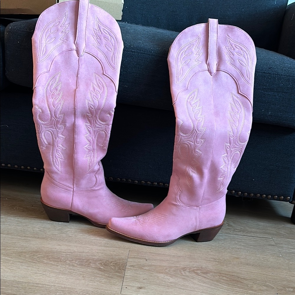 “Brand New” Pink Cowgirl Western Boots